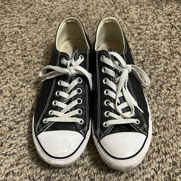EUC Converse All Stars Unisex Black and White Sneakers - Picture 1 of 7